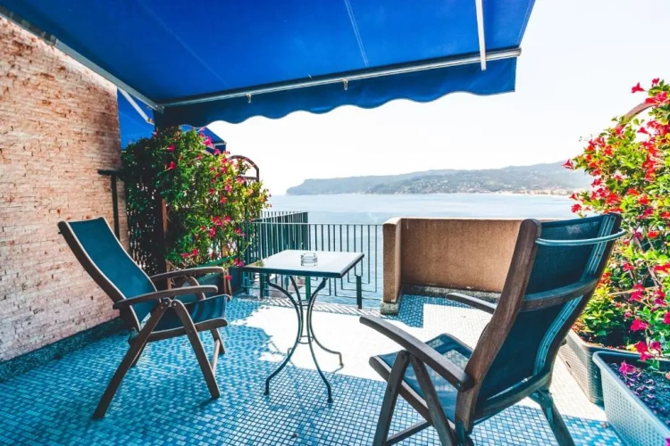 Standard Double room with sea view