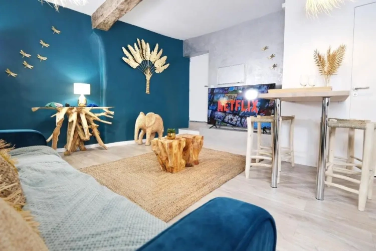 1 Bedroom Apartment