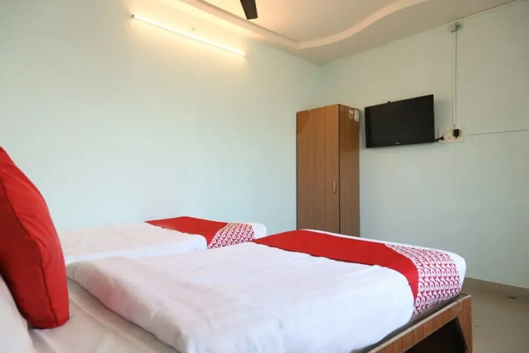 Krishna Kunj By OYO Rooms