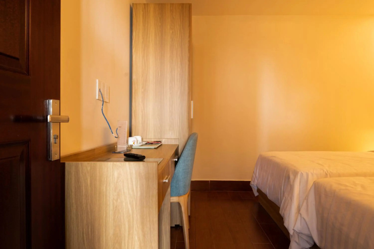 Khang Đien Hotel