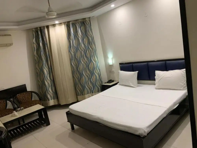 Hotel Raman's