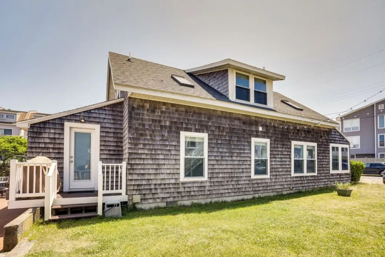 Dewey Beach Cottage Near Ocean - Walk to Beach!
