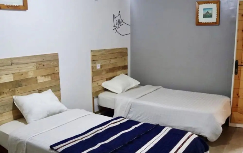 BigBlue Hostel Surf & Coworking