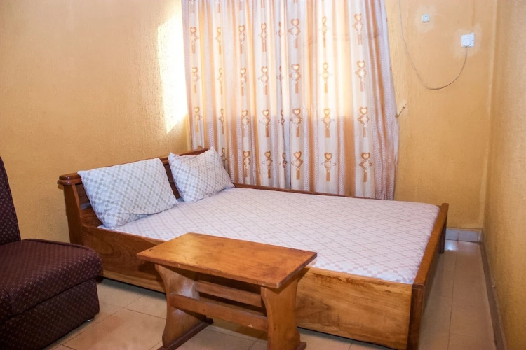 D Jos Hotel