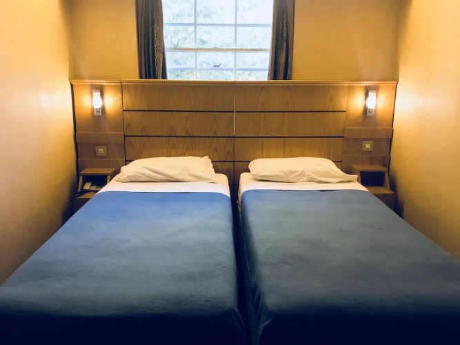 Economy Twin room