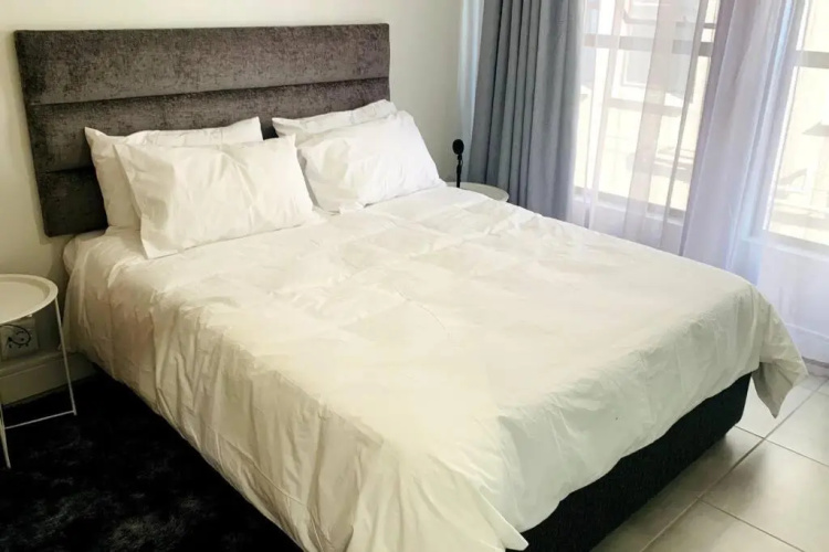 Munyaka Waterfall: Executive Apartment