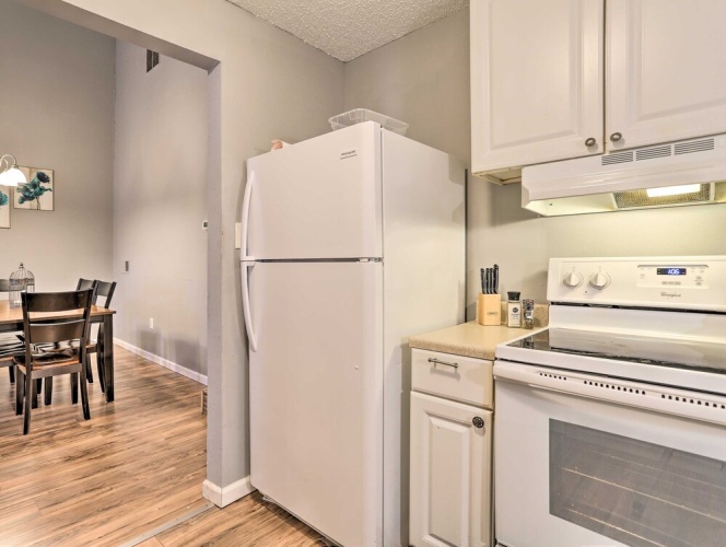 3 Bedrooms Apartment