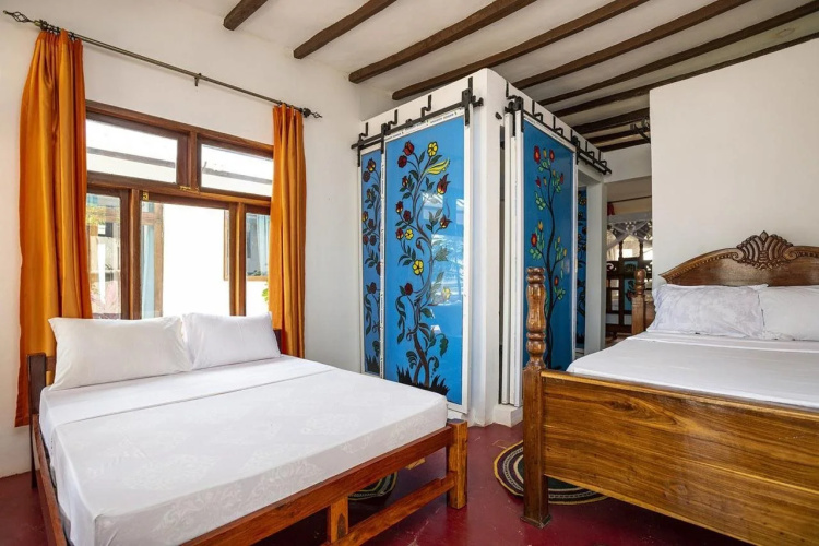 Asante Sana Beach Cottages