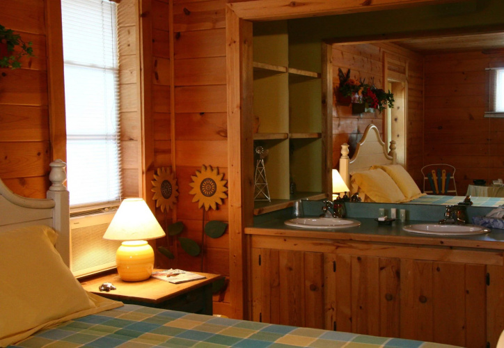 Stone Waters Inn
