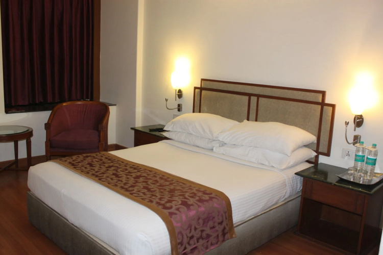 Hotel Maurya