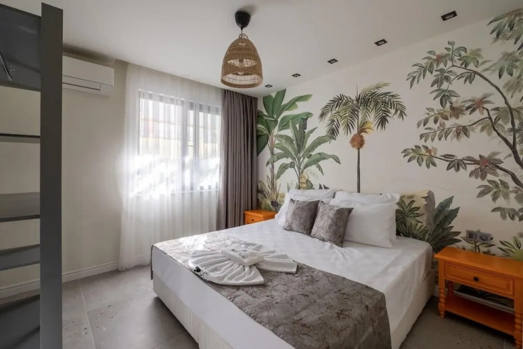 2 Bedrooms Apartment
