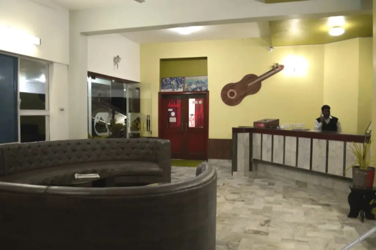 Hotel Dronagiri