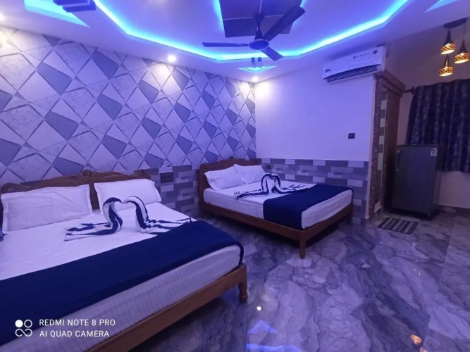 Standard Quadruple room with balcony and with garden view