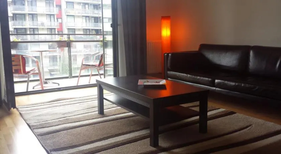 River Loft 304-305