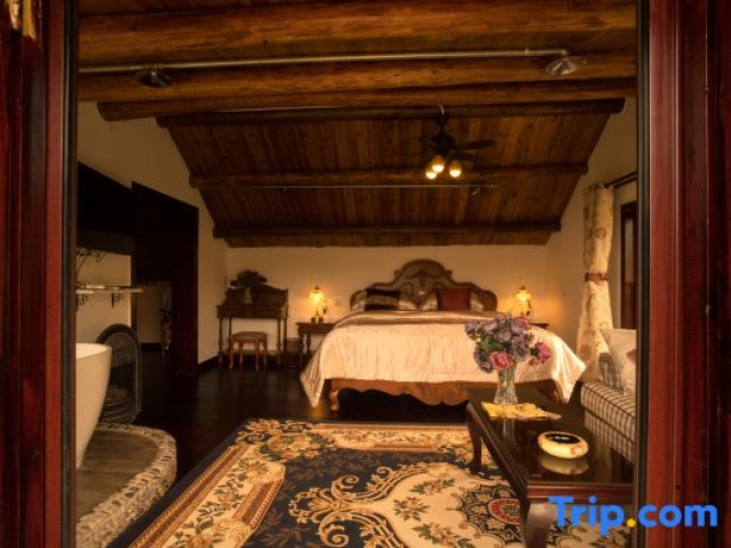Standard Double Attic room
