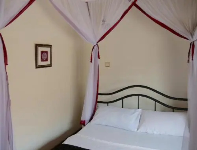 Hotel Acacia City