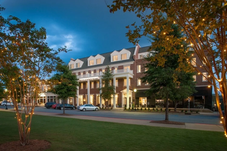 The Inn At Patrick Square