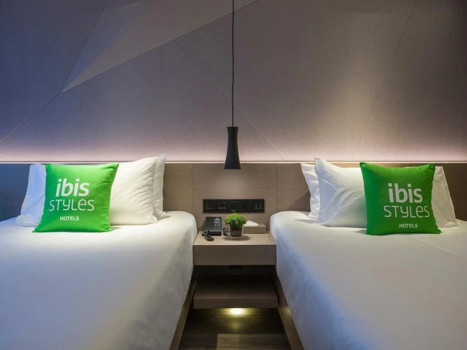 Standard Twin room