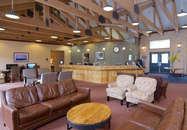 Denali Bluffs Hotel