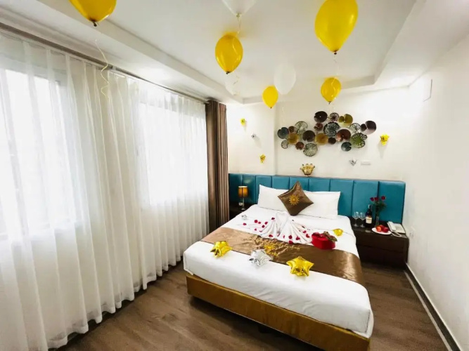 239 Hotel