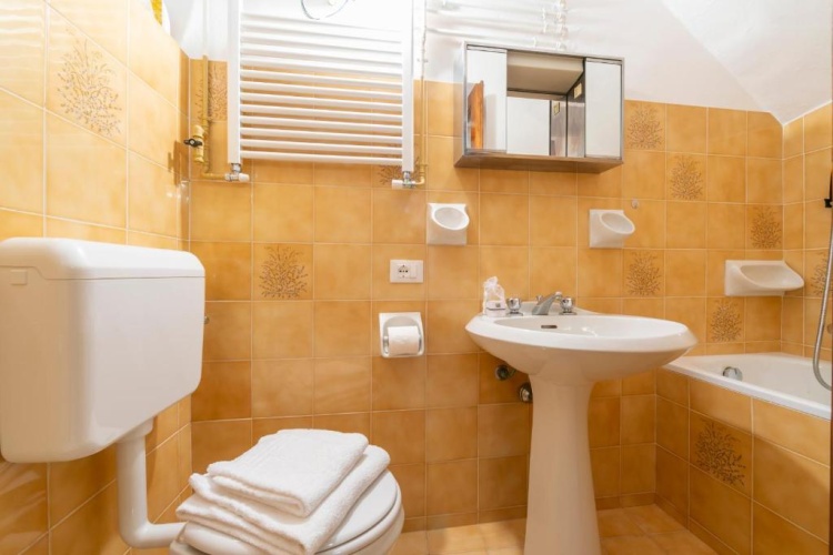 2 Bedrooms Double Family Apartment