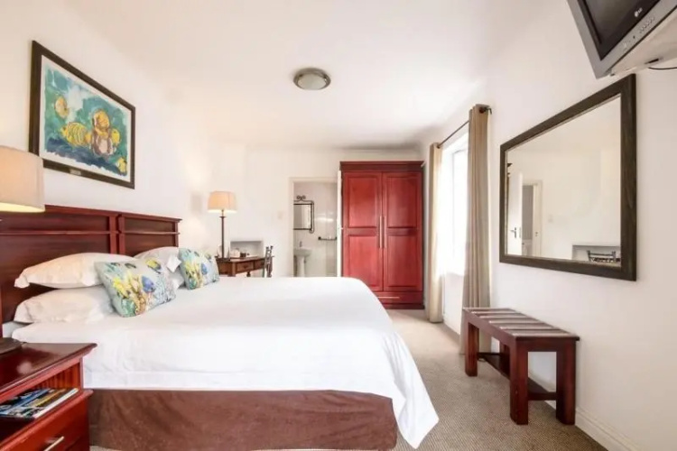 Bon Ami Guest House