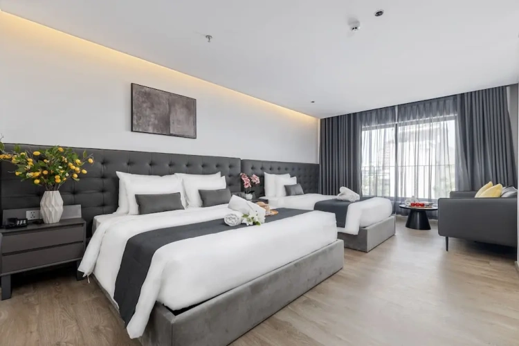 Deluxe Family room