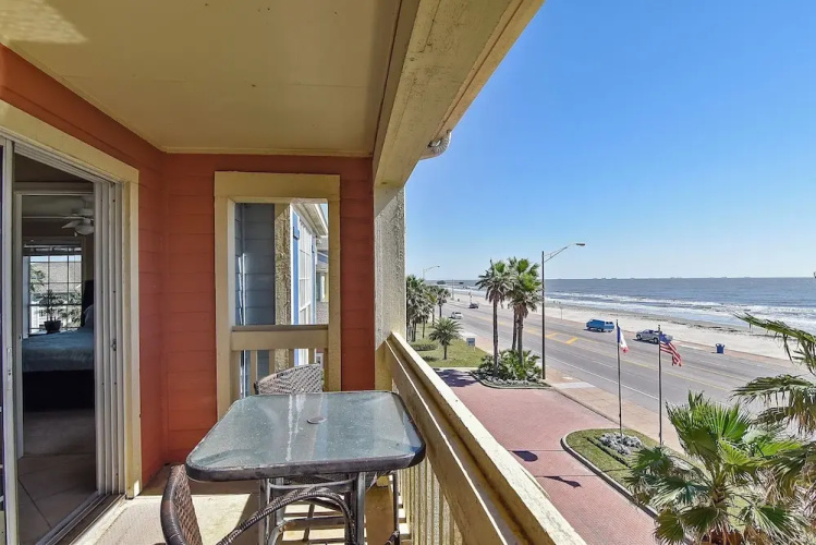 Dawn 631 by Ryson Vacation Rentals