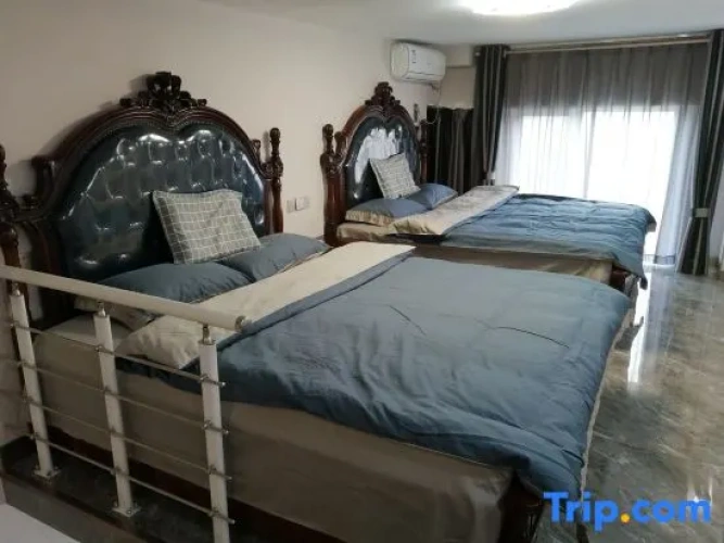 1 Bedroom Suite