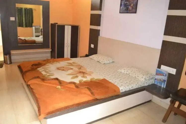 Hotel Jain