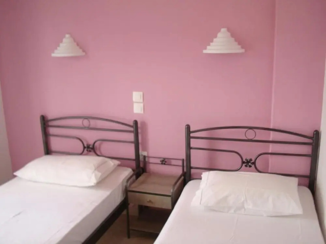 Marousi Rooms