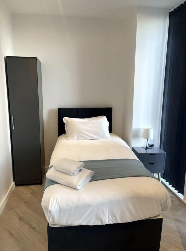 Manhattan Pad by condokeeper
