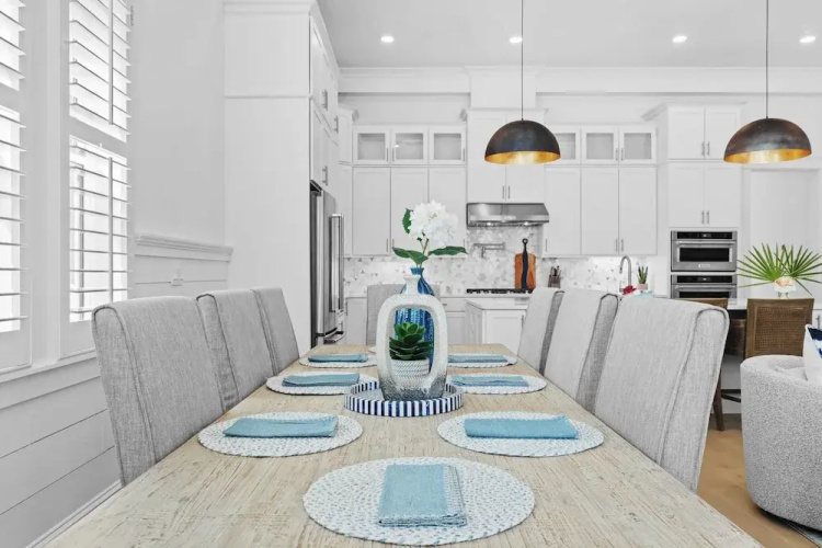 Sleeps 20 2 Homes, 9bdr, Arcade Walk to Blue Mountain Beach Access & Eats