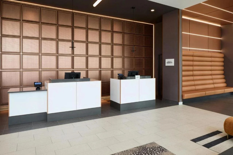 Courtyard By Marriott Montreal Laval photo 12
