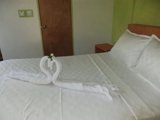 Serenity Lodges Dominica