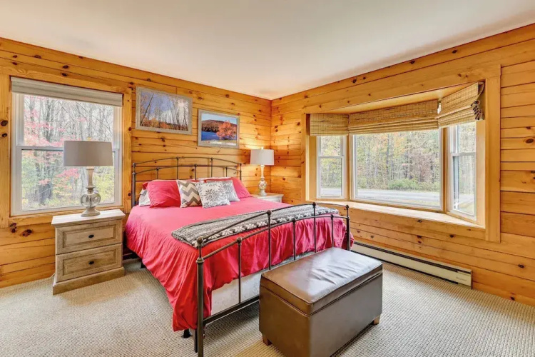 High Peak Heaven: Cozy Log Cabin on 1 Acre!
