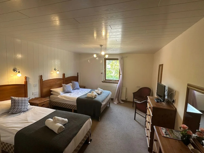 OYO Mackays Travel Lodge Hotel