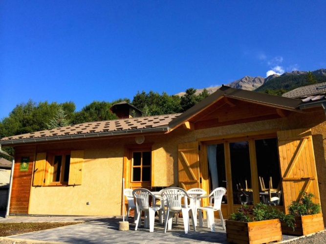 3 Bedrooms Cottage
