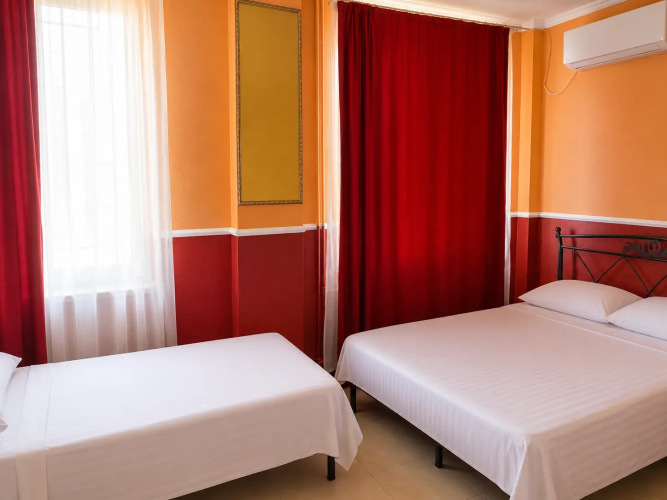 Standard Quadruple room