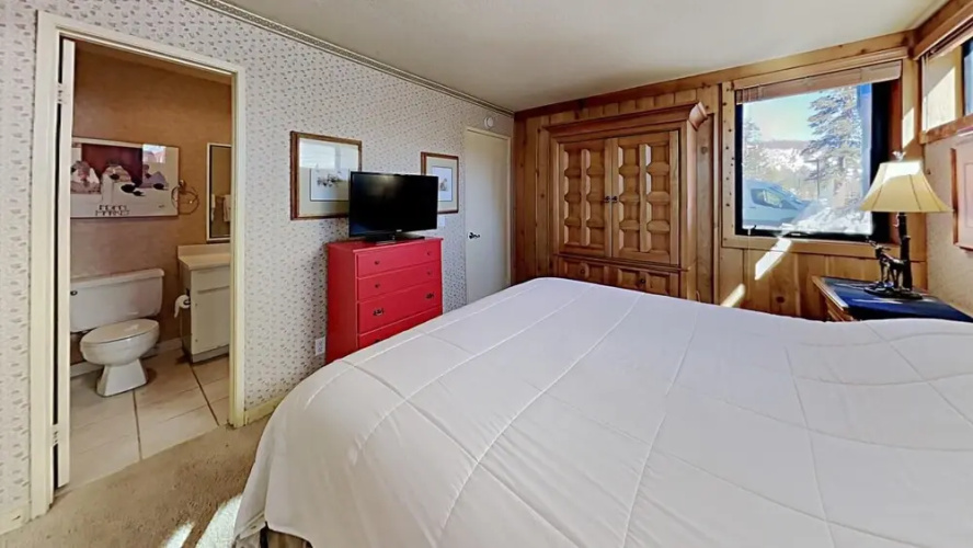 584 2 Bedroom Home