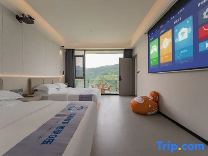 2 Bedrooms Suite