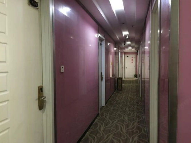Pinhui Holiday Hotel