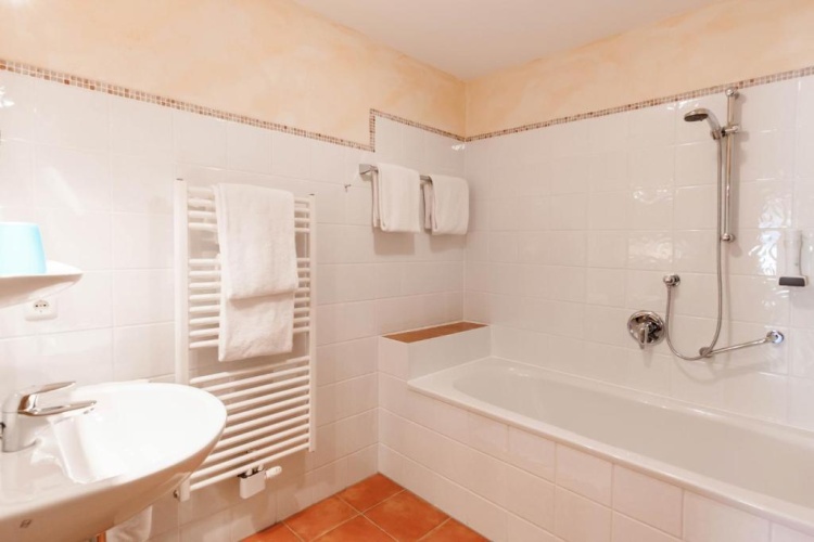 2 Bedrooms Suite