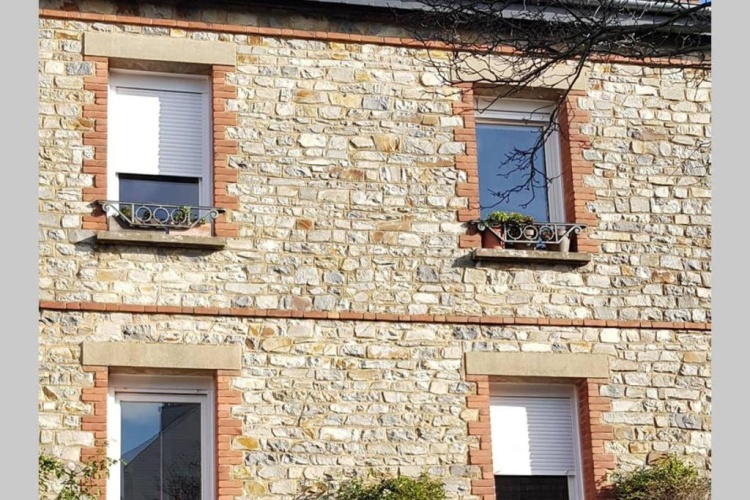 3 Bedrooms Cottage