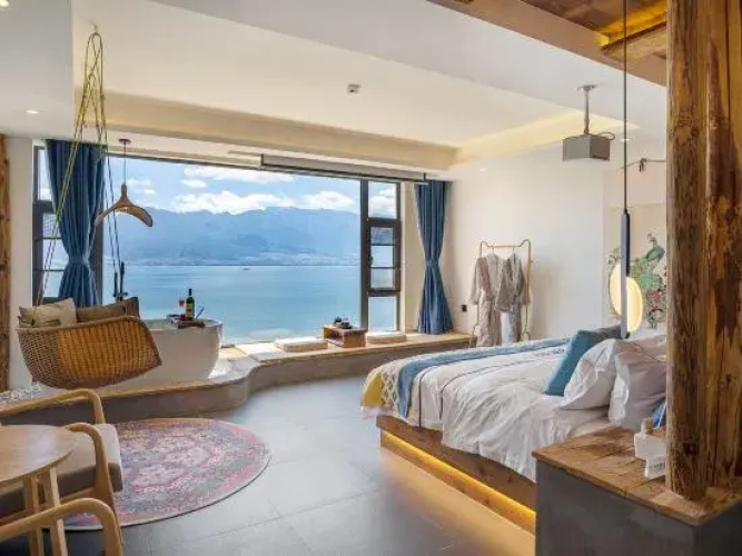 Dali Luozhu Art Inn