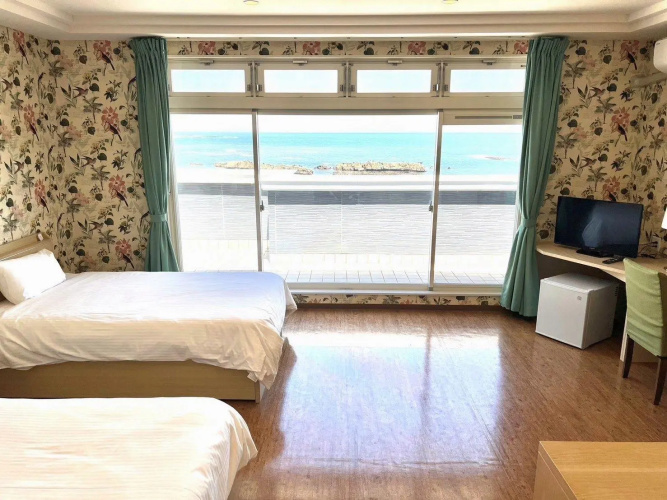 Aoshima Fisherman'S Beachside Hostel & Spa