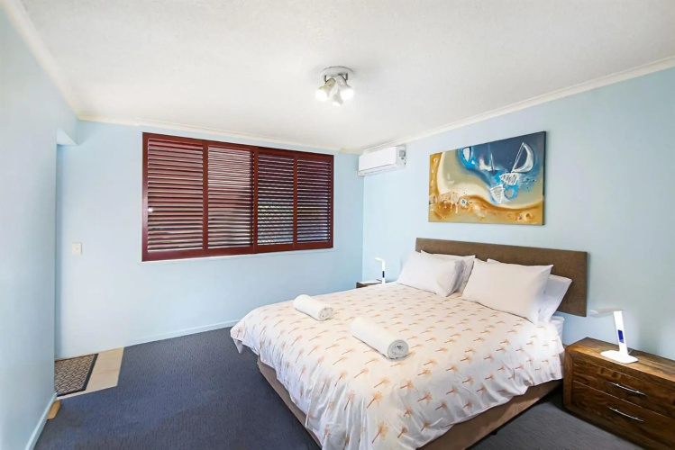 Unit 2, Biriny Lodge, 1686-1689 David Low Way Coolum Beach