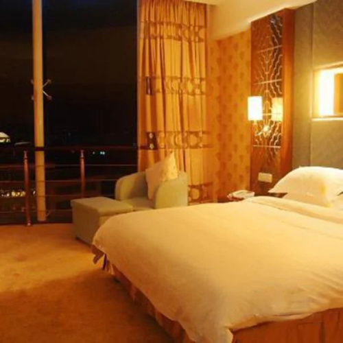 Crown Hotel