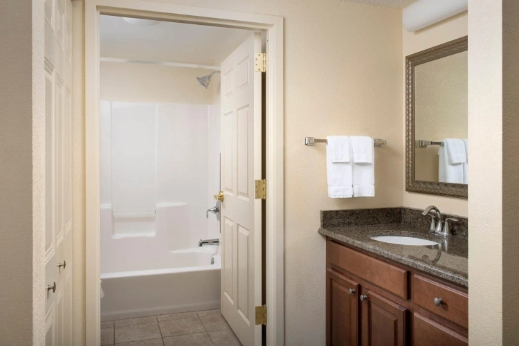 1 Bedroom Double Suite
