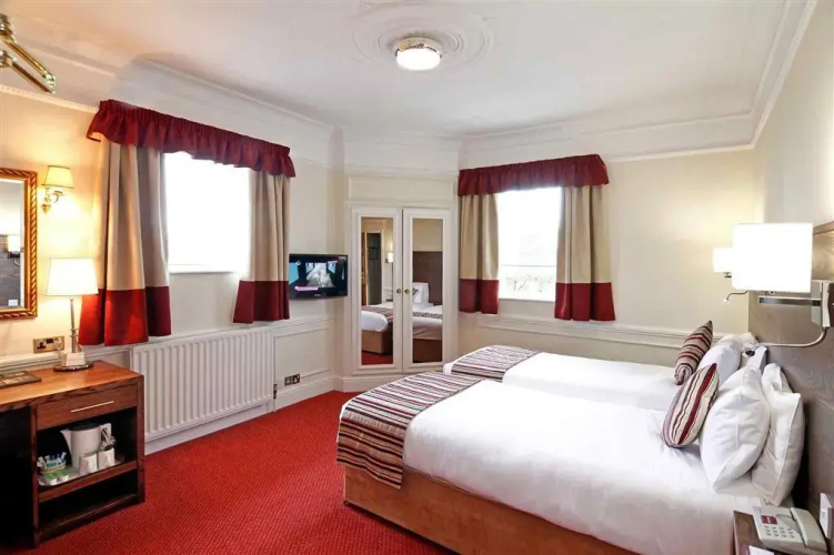 Wolverhampton Goldthorn Hotel